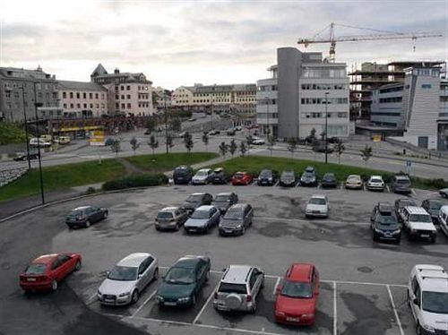 Bodo Hostel & Motel Екстер'єр фото